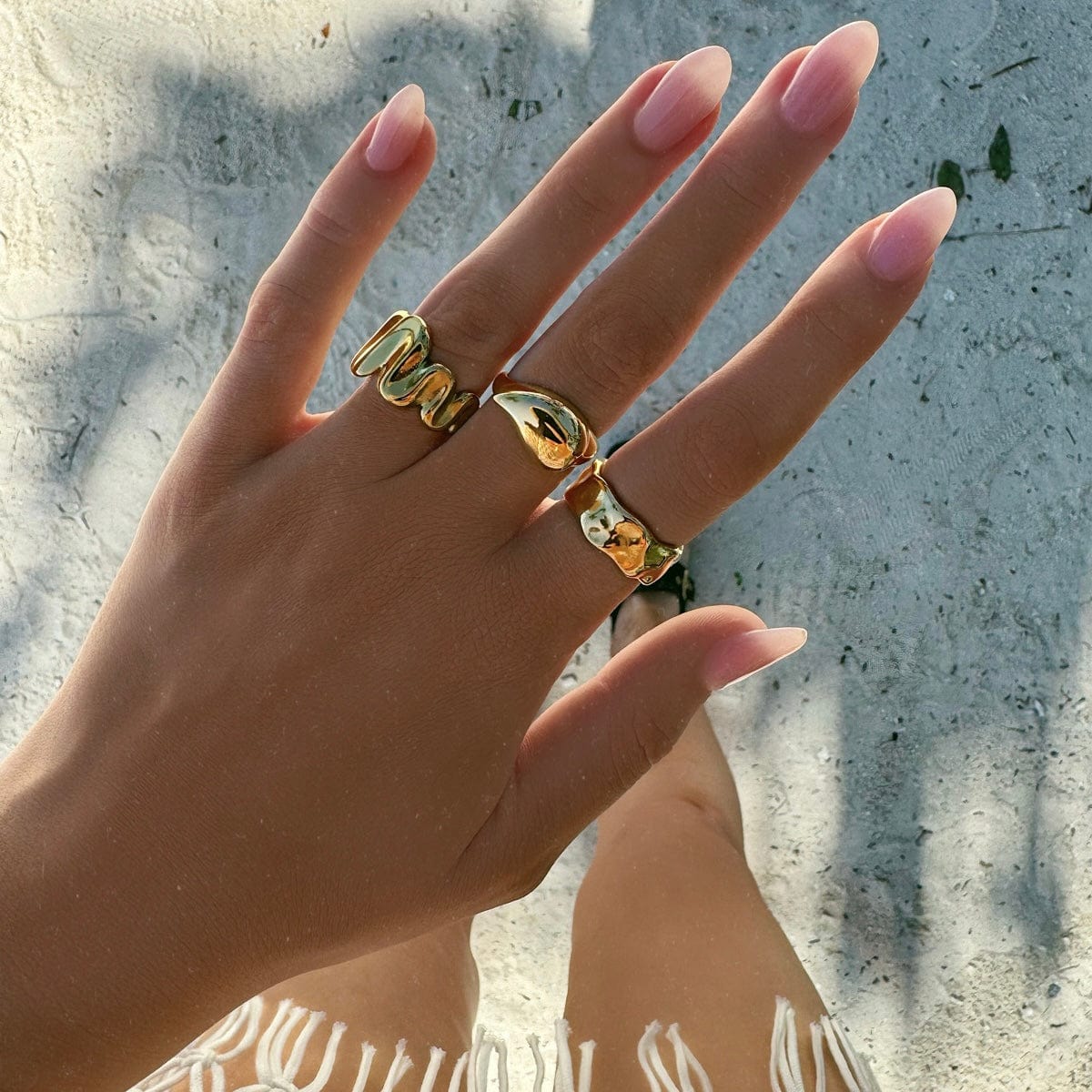 Wide Statement Band