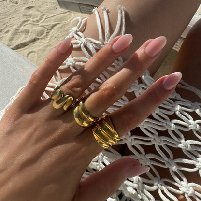 Wide Statement Band