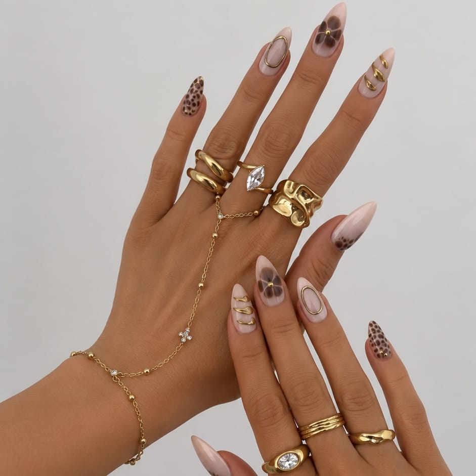 Lace Cutout Band